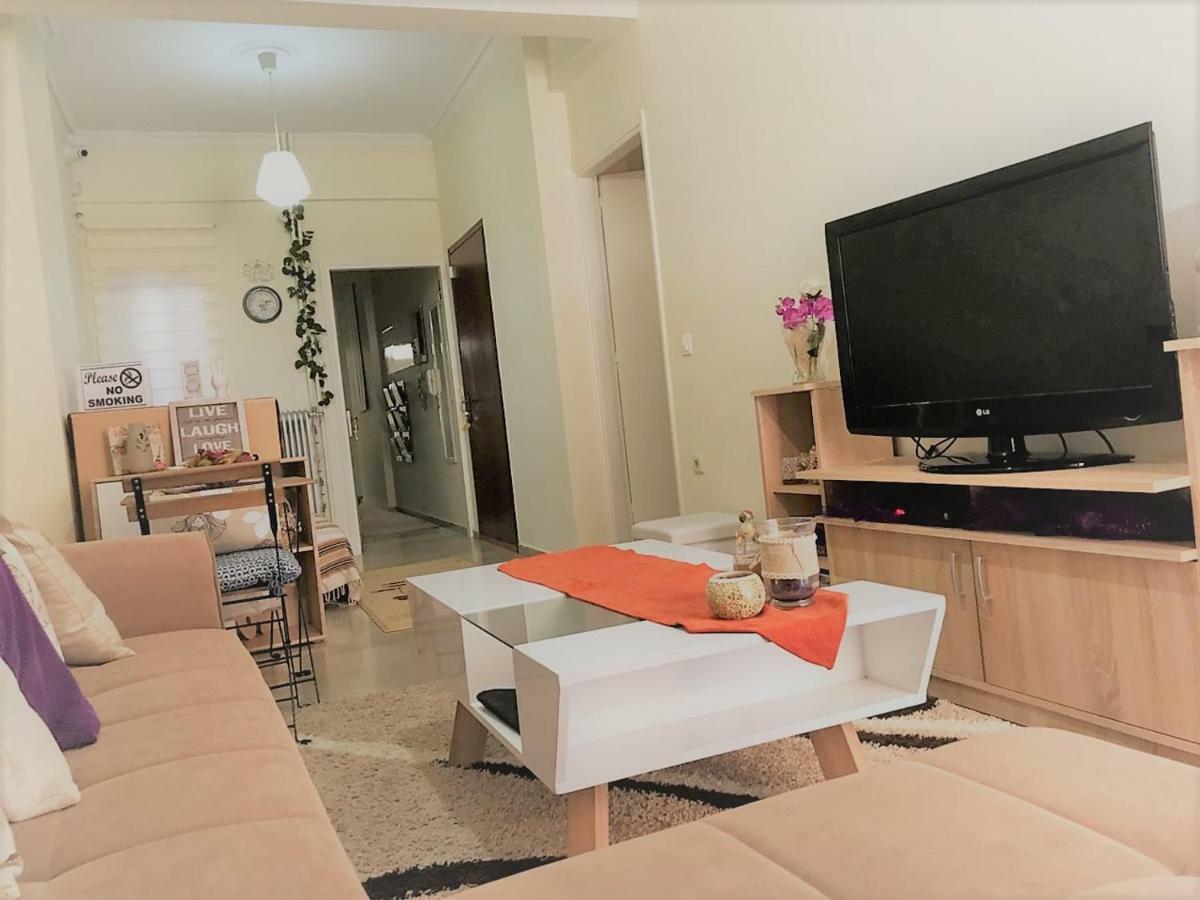 Theano'S Cozy & Quiet Lux Central Flat - Wifi & Full Amenities พาทรา ภายนอก รูปภาพ